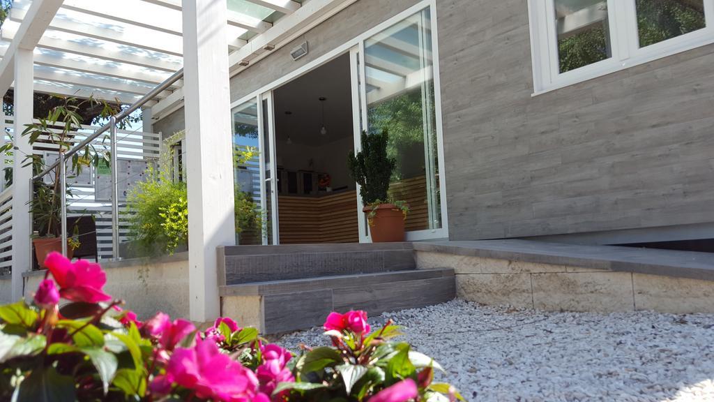 Campeggio Delle Rose Moniga del Garda Exterior foto